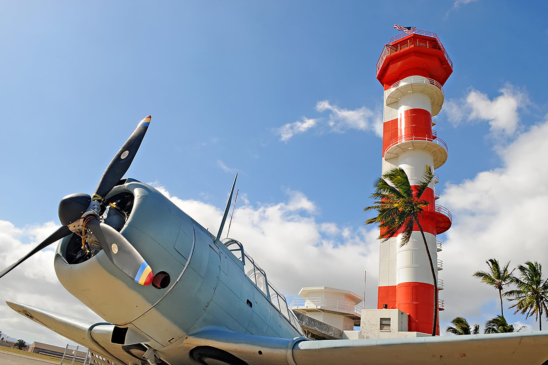 rsh-uphe-pearl-harbor-aviation-museum-oahu-03 (1)